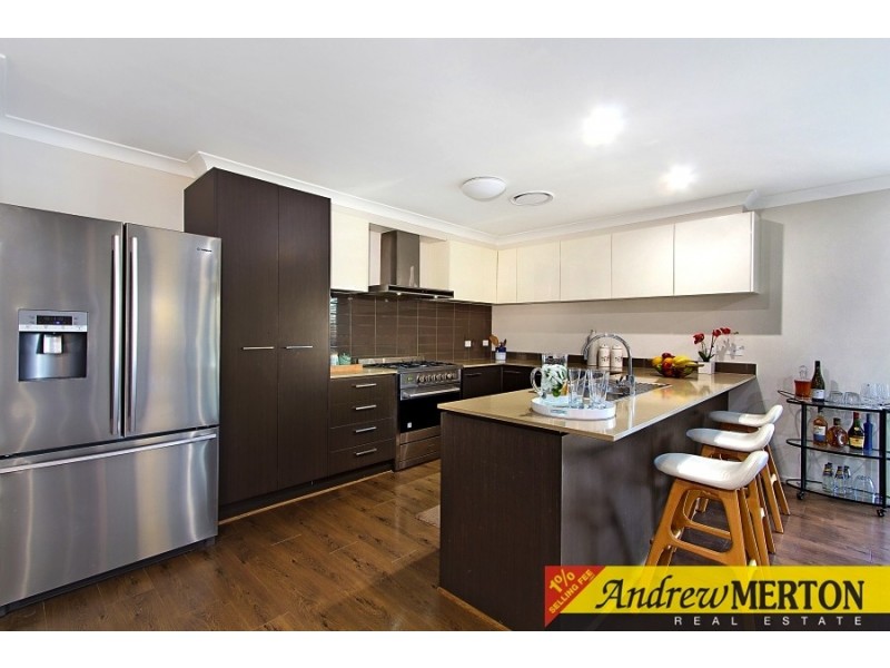 30 Cawley Cct, Ropes Crossing NSW 2760