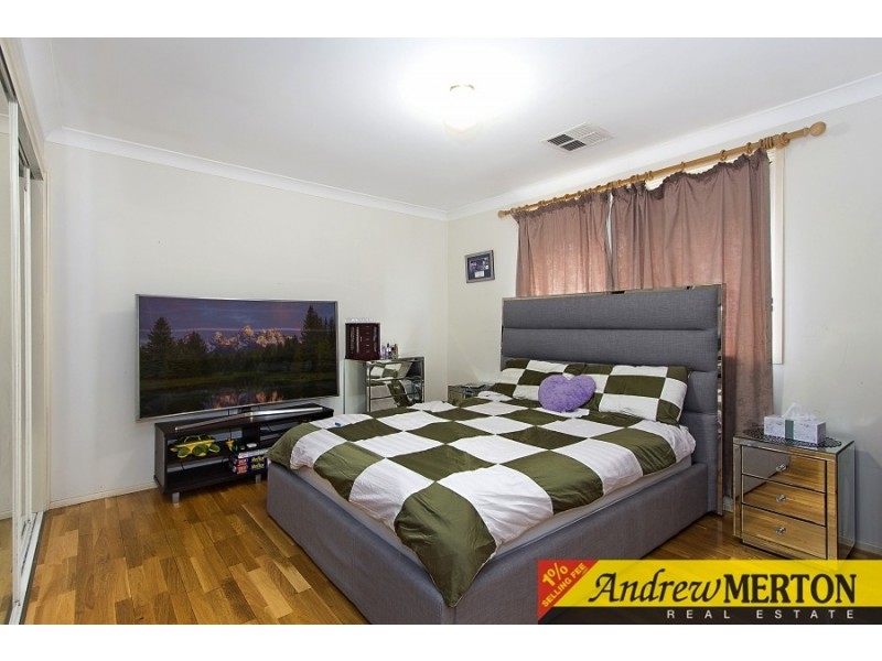 24 Sophie Pl, Glenwood NSW 2768