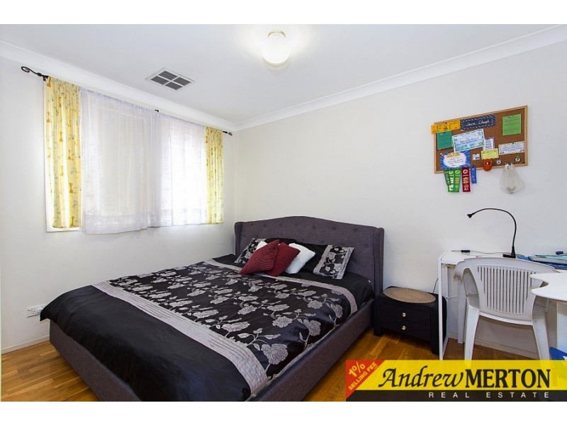 24 Sophie Pl, Glenwood NSW 2768