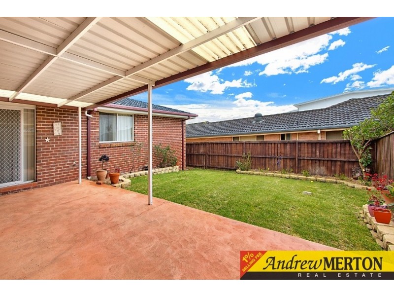 24 Sophie Pl, Glenwood NSW 2768