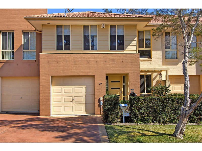 39 Treetop Cct, Quakers Hill NSW 2763