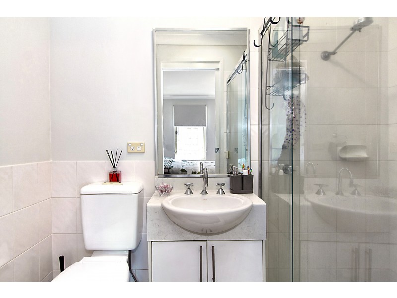 39 Treetop Cct, Quakers Hill NSW 2763