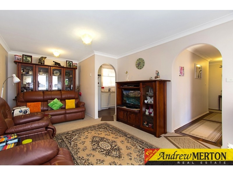 22 Lyall Ave, Dean Park NSW 2761