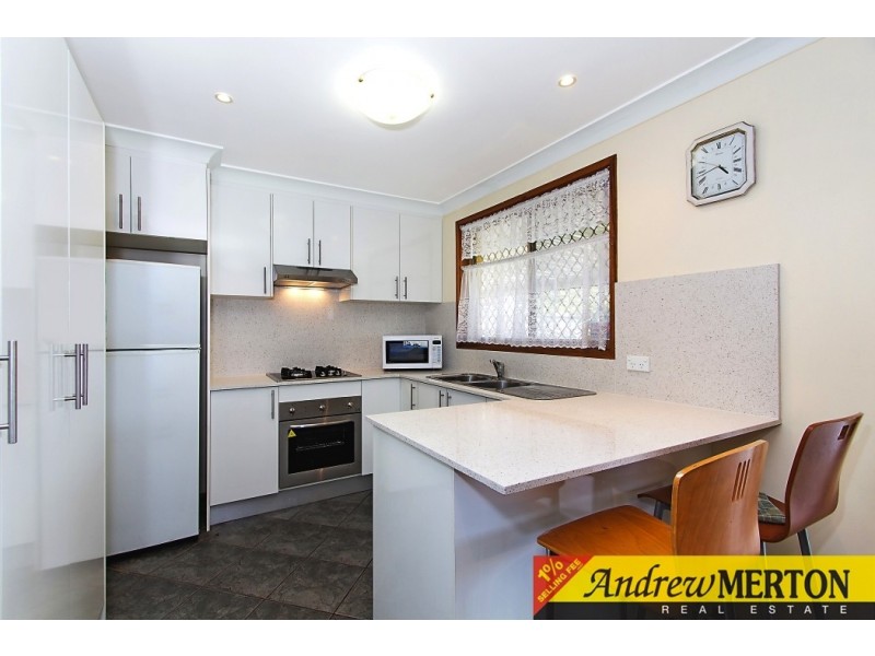 127 Colebee Cres, Hassall Grove NSW 2761