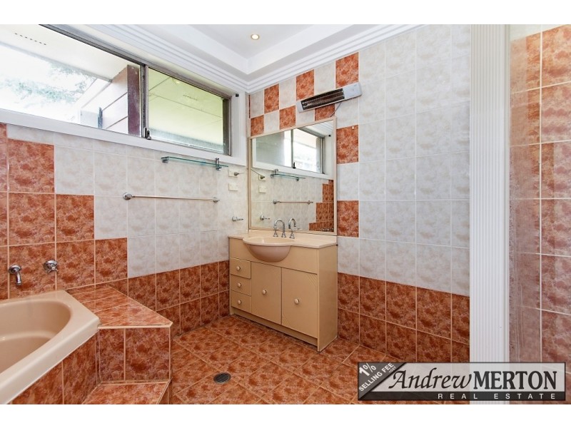 4 Sheila Pl, Kellyville NSW 2155