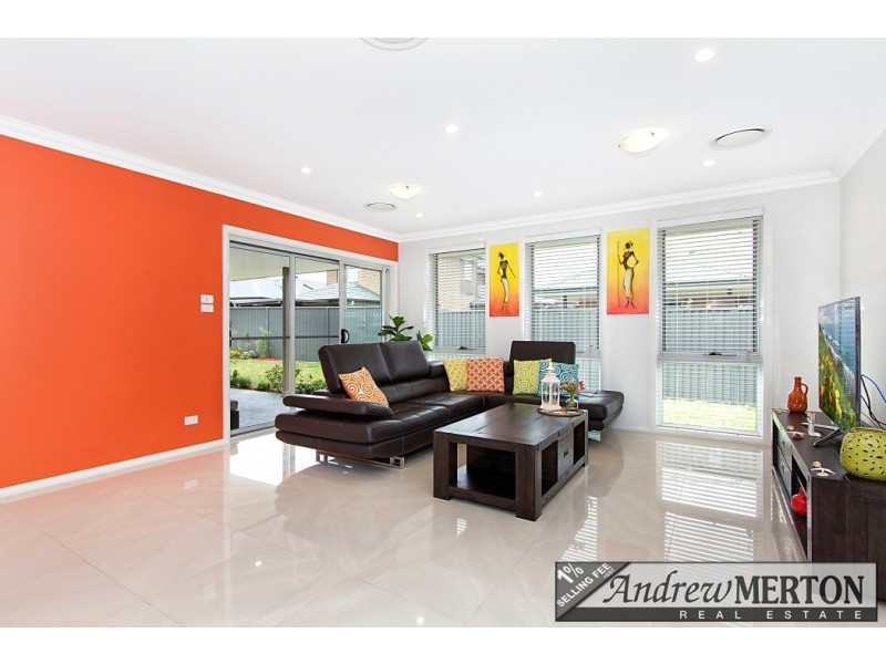 27 Howarth St, Ropes Crossing NSW 2760