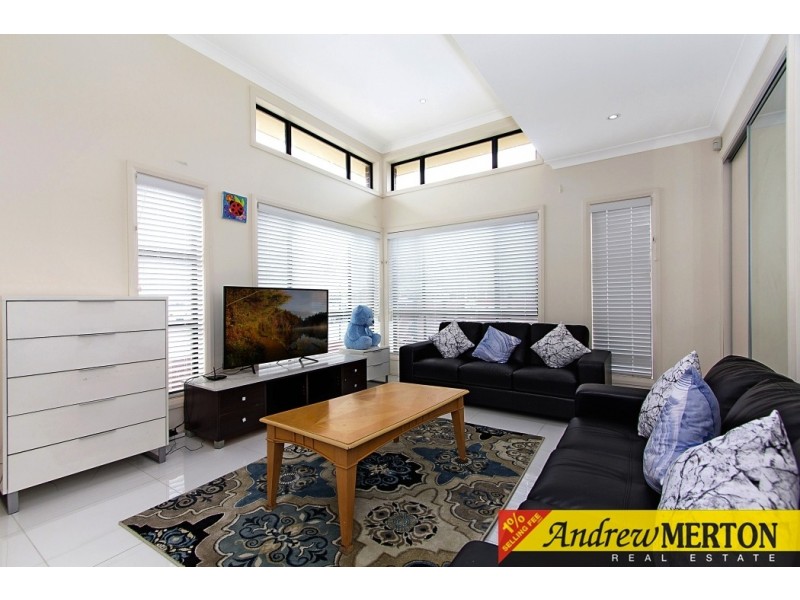 5 Marshall Ave, Ropes Crossing NSW 2760