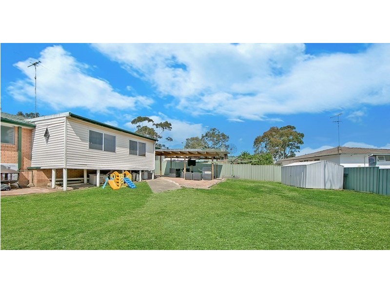 18 Morotai St, Whalan NSW 2770