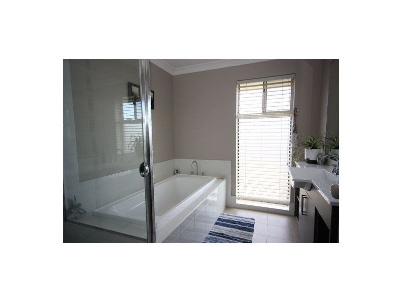 26 Bowden Street, Singleton NSW 2330