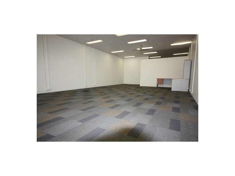 4/1 Laurel Lane (also known as Pitt Street), Singleton NSW 2330