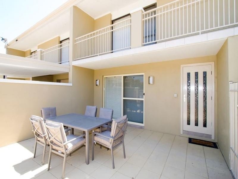 1/18 Market Street, Singleton NSW 2330