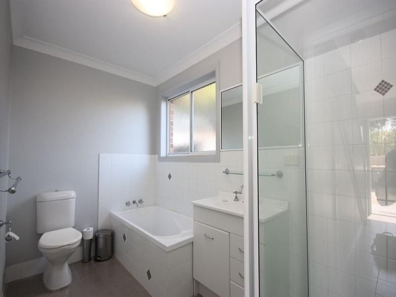 4/25 Bathurst Street, Singleton NSW 2330