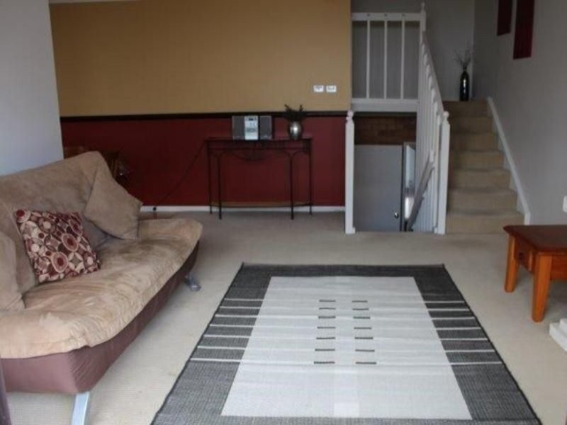 1/24 Elizabeth Street, Singleton NSW 2330