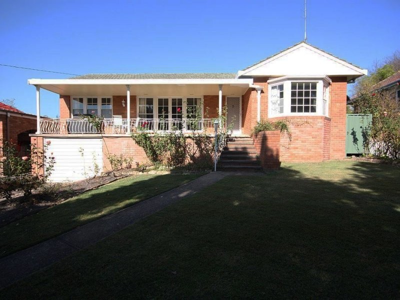 24 Edinburgh Avenue, Singleton NSW 2330