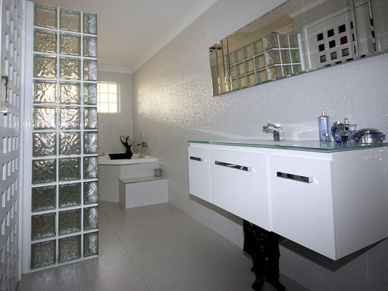 24 The Glade, Singleton NSW 2330