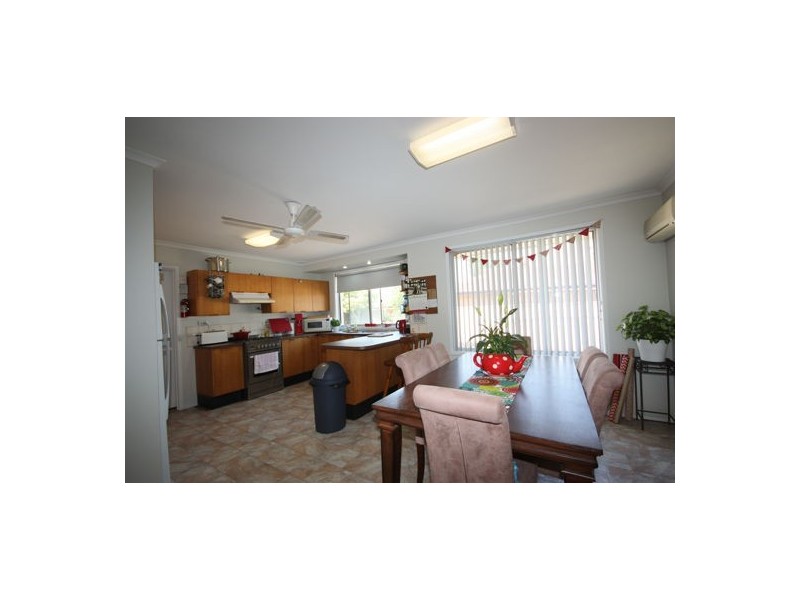 6 Noble Close, Singleton NSW 2330