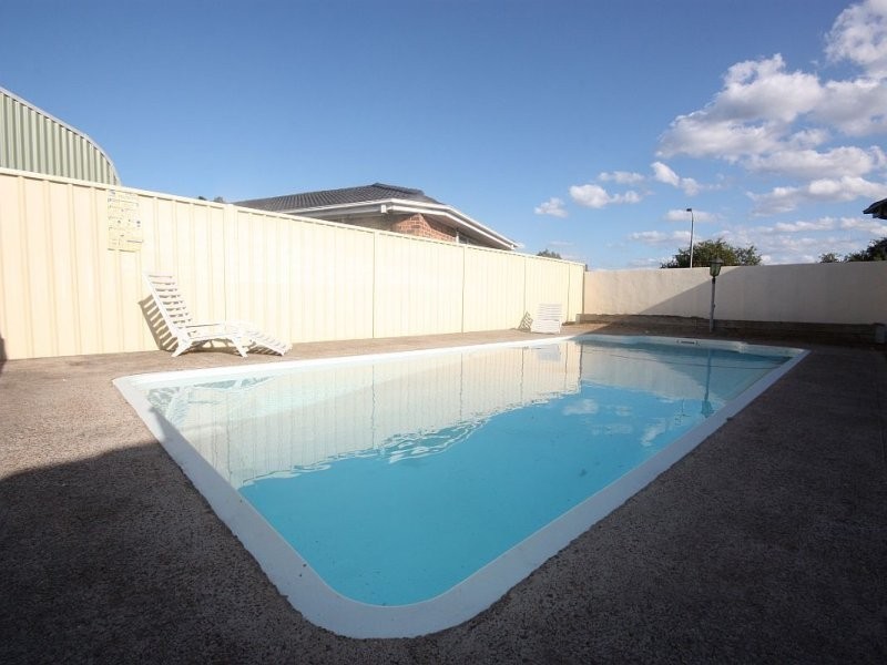 6 Noble Close, Singleton NSW 2330