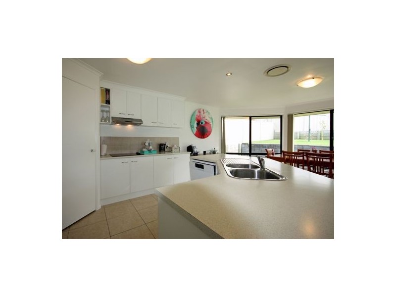 25 Nelson Drive, Singleton NSW 2330