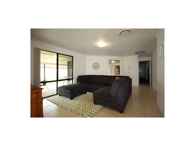 25 Nelson Drive, Singleton NSW 2330