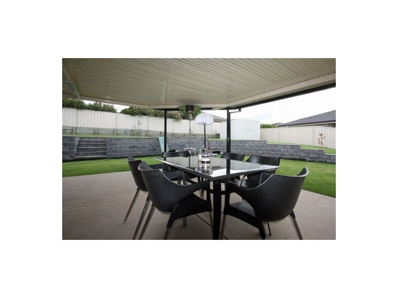 25 Nelson Drive, Singleton NSW 2330