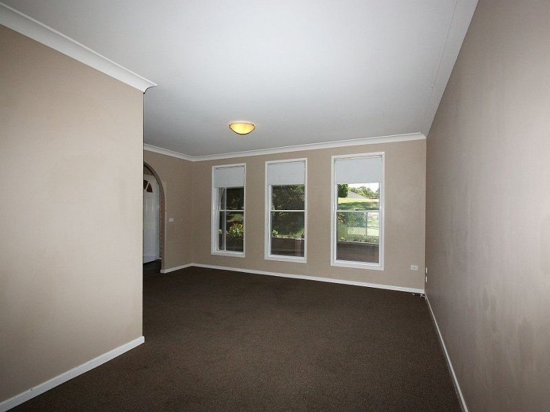 14 Beh Close, Singleton NSW 2330