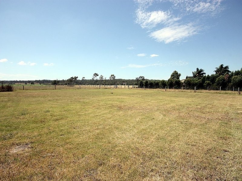 82 Queen Street, Singleton NSW 2330