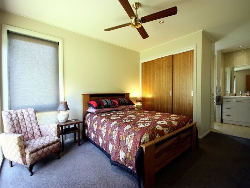 204 Thompsons Road, Milbrodale NSW 2330