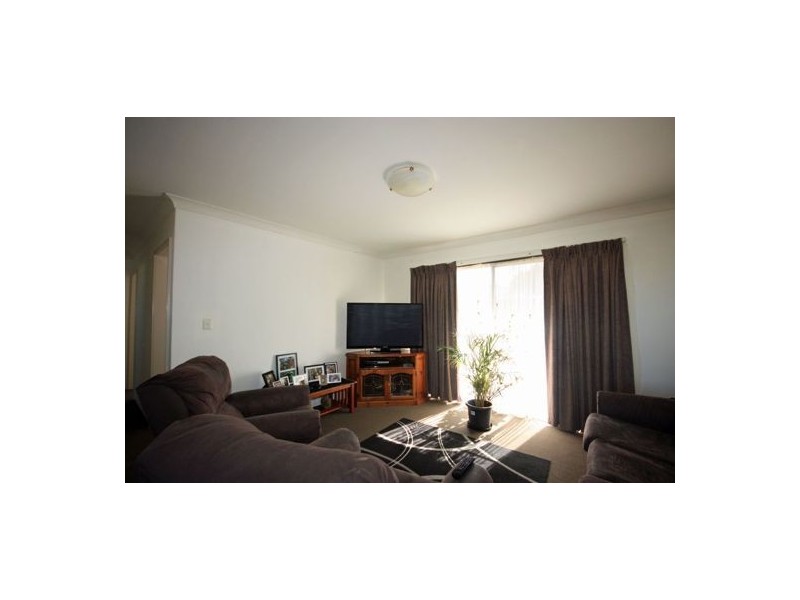 8/85 Kelso Street, Singleton NSW 2330