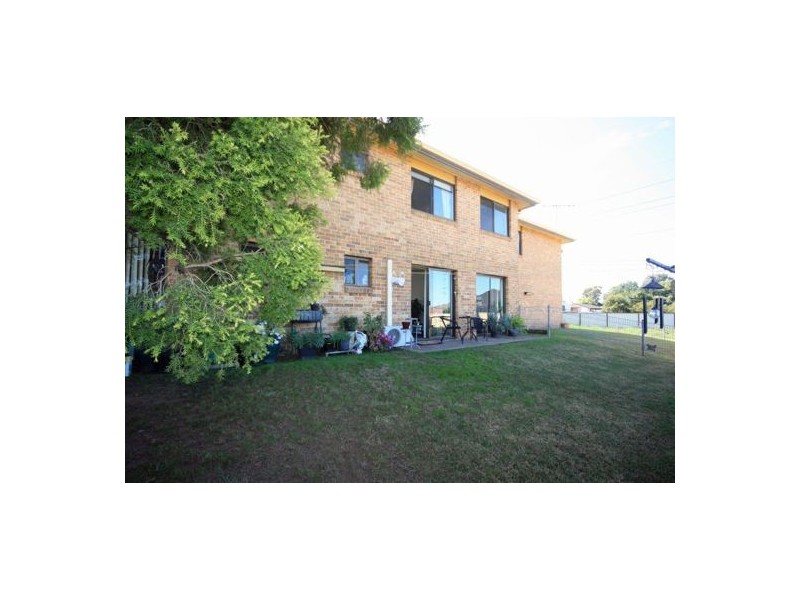 8/85 Kelso Street, Singleton NSW 2330