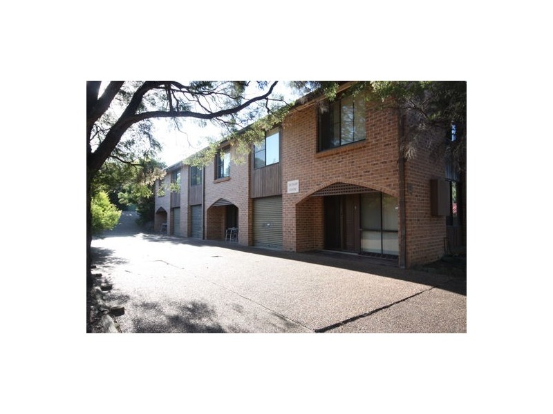 1/3 Dunlop Close, Singleton NSW 2330