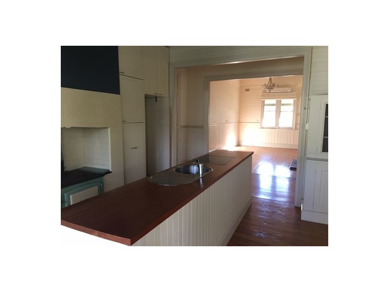 17 Doyle Street, Singleton NSW 2330