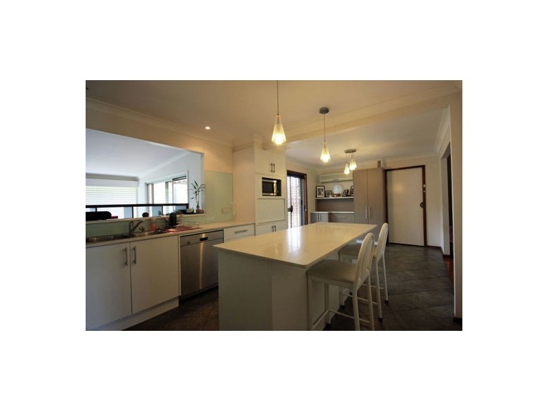 13 Willcox Avenue, Singleton NSW 2330