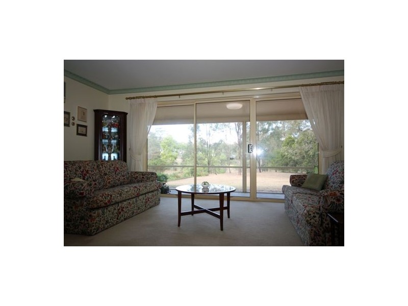 3 Governor Martin Close, Singleton NSW 2330