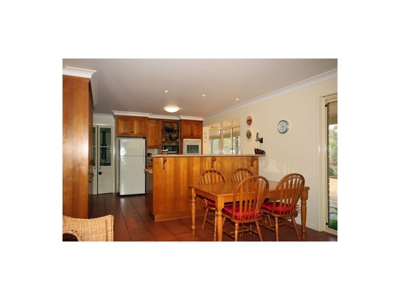 3 Governor Martin Close, Singleton NSW 2330