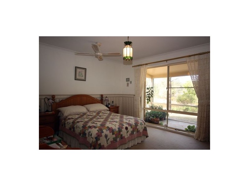 3 Governor Martin Close, Singleton NSW 2330