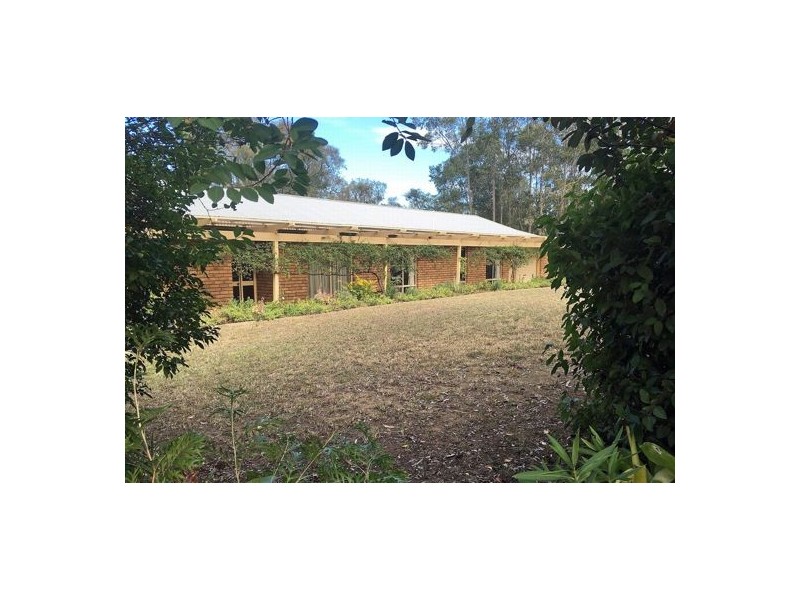 3 Governor Martin Close, Singleton NSW 2330