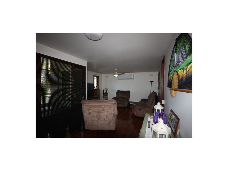 19 Patrick Street, Singleton NSW 2330