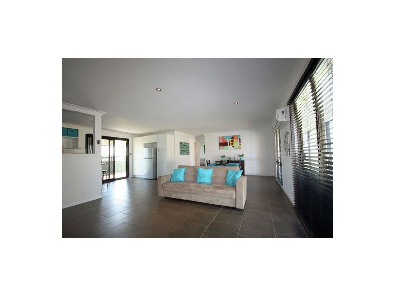 99 Long Point Road East, Singleton NSW 2330