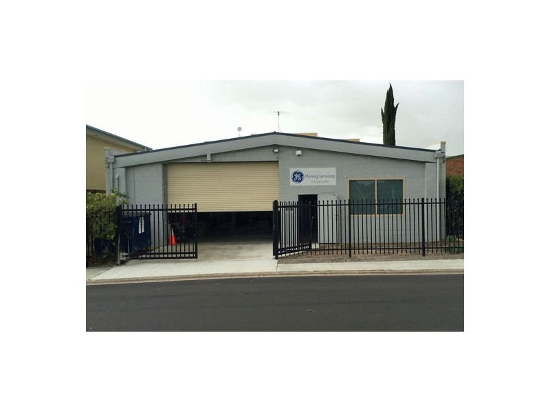 162 John Street, Singleton NSW 2330