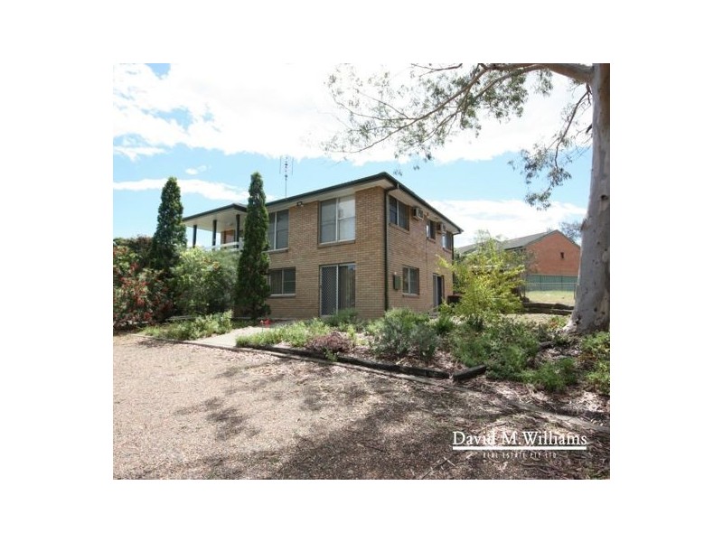 13 Gibson Close, Singleton NSW 2330