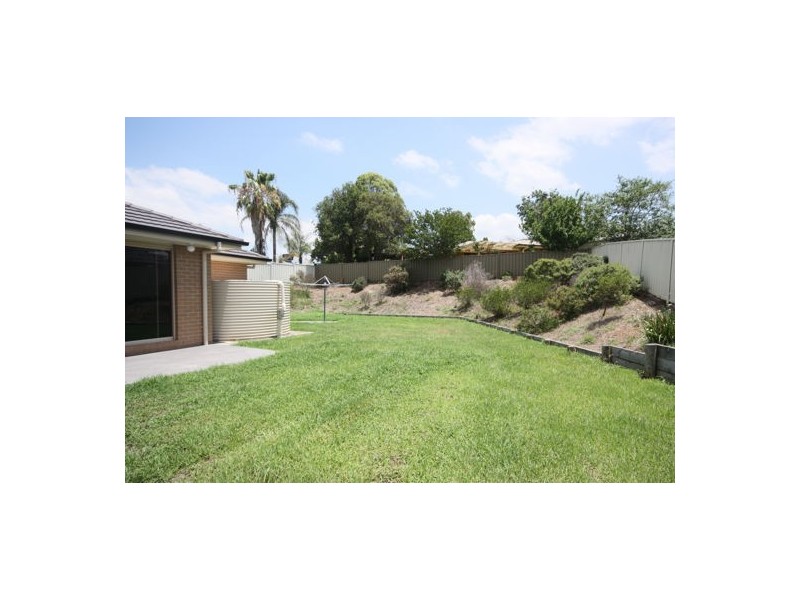 6 The Grove, Singleton NSW 2330