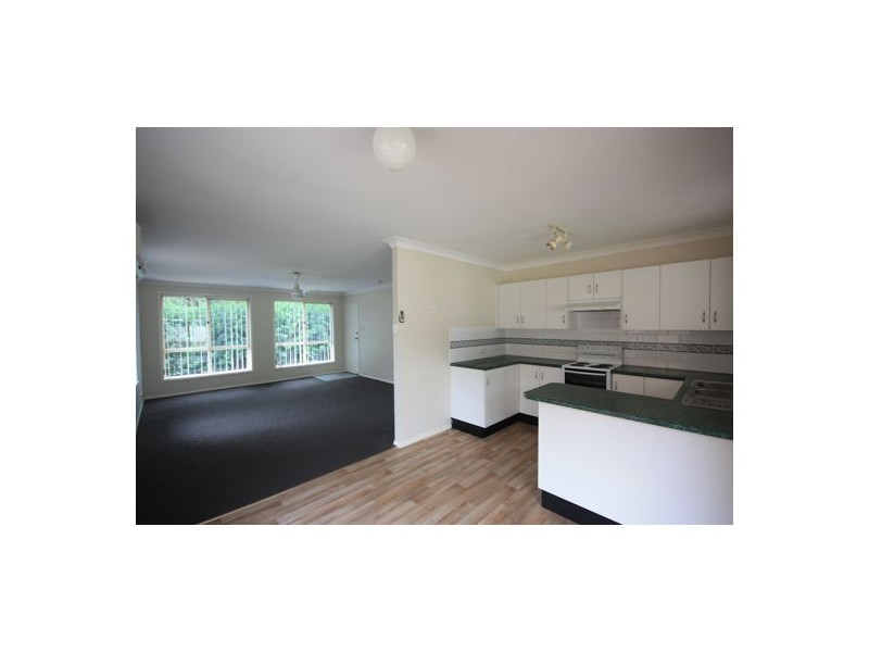 2/48 Madden Parade, Singleton NSW 2330