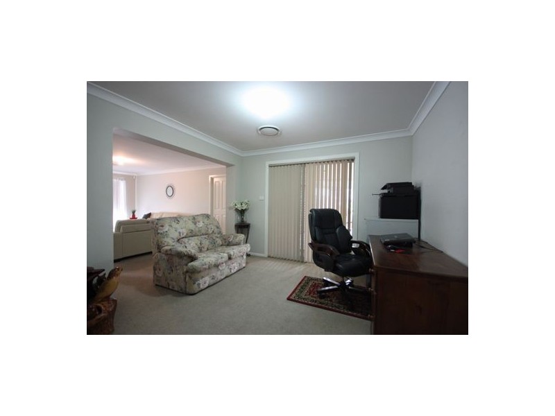 5 Clark Close, Singleton NSW 2330