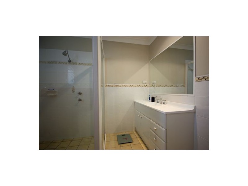 5 Clark Close, Singleton NSW 2330