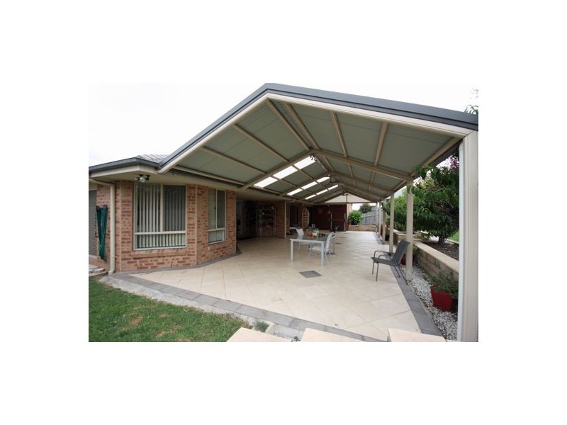 5 Clark Close, Singleton NSW 2330