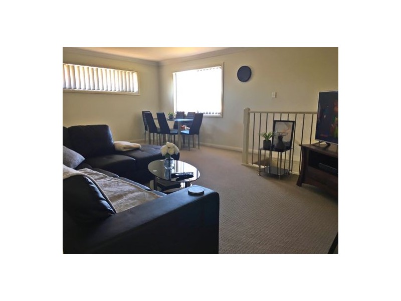 3/10a Kelso Street, Singleton NSW 2330