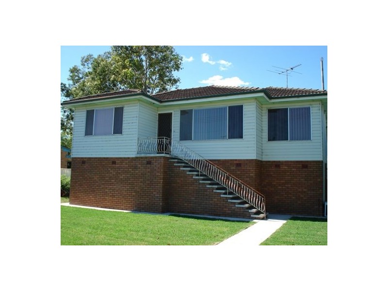 58 York Street, Singleton NSW 2330