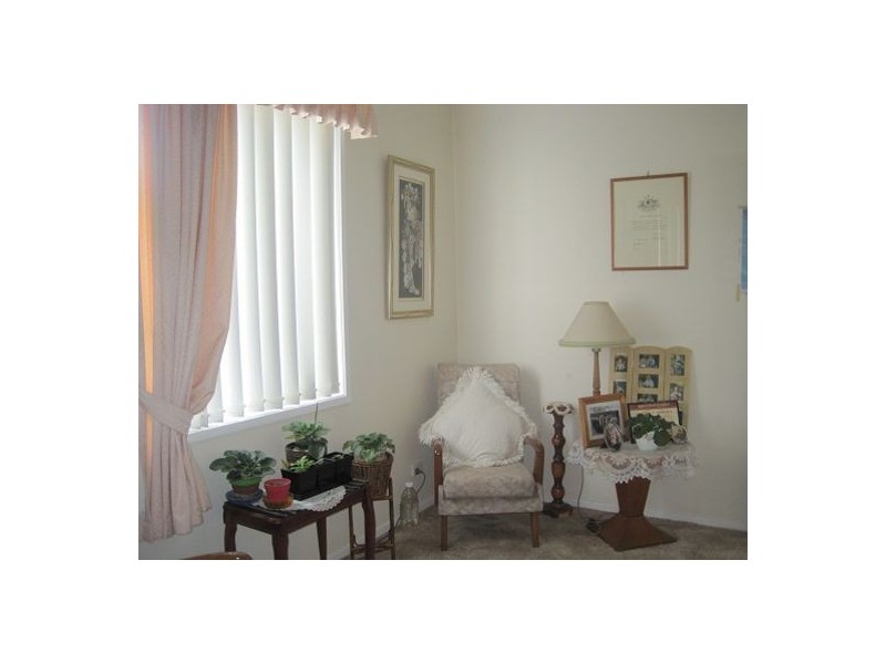 16 Barton Avenue, Singleton NSW 2330