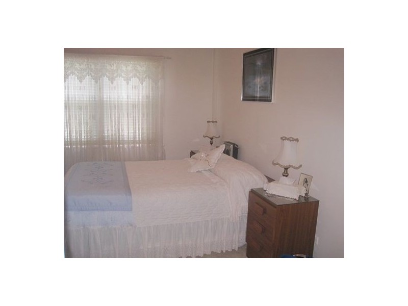 16 Barton Avenue, Singleton NSW 2330