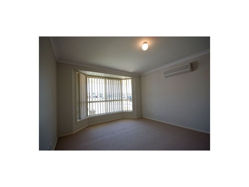 1/14 Nelson Drive, Singleton NSW 2330